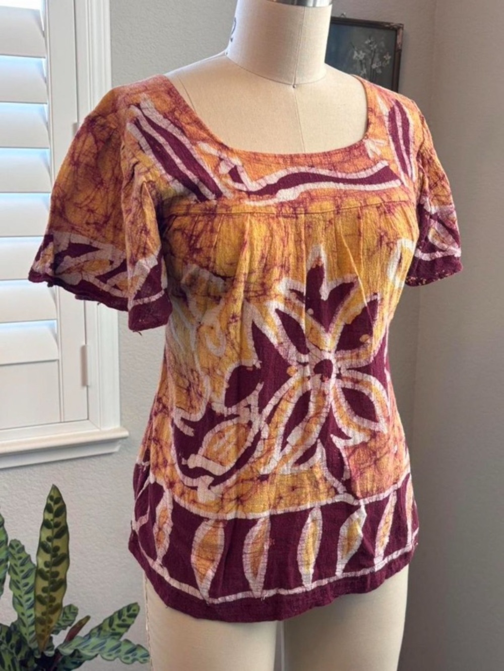 1970s Vintage Indian Cotton Batik Boho Top